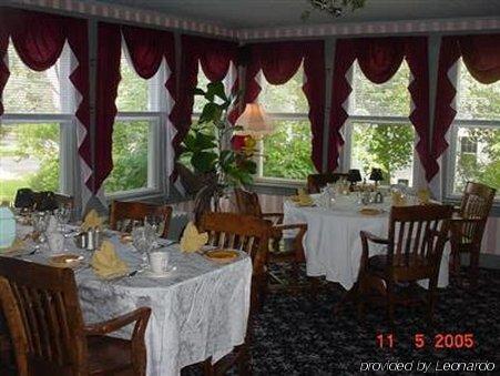 The Jenkins Inn Barre Exterior photo