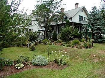 The Jenkins Inn Barre Exterior photo